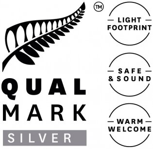 Qualmark Silver Award Logo (White background)